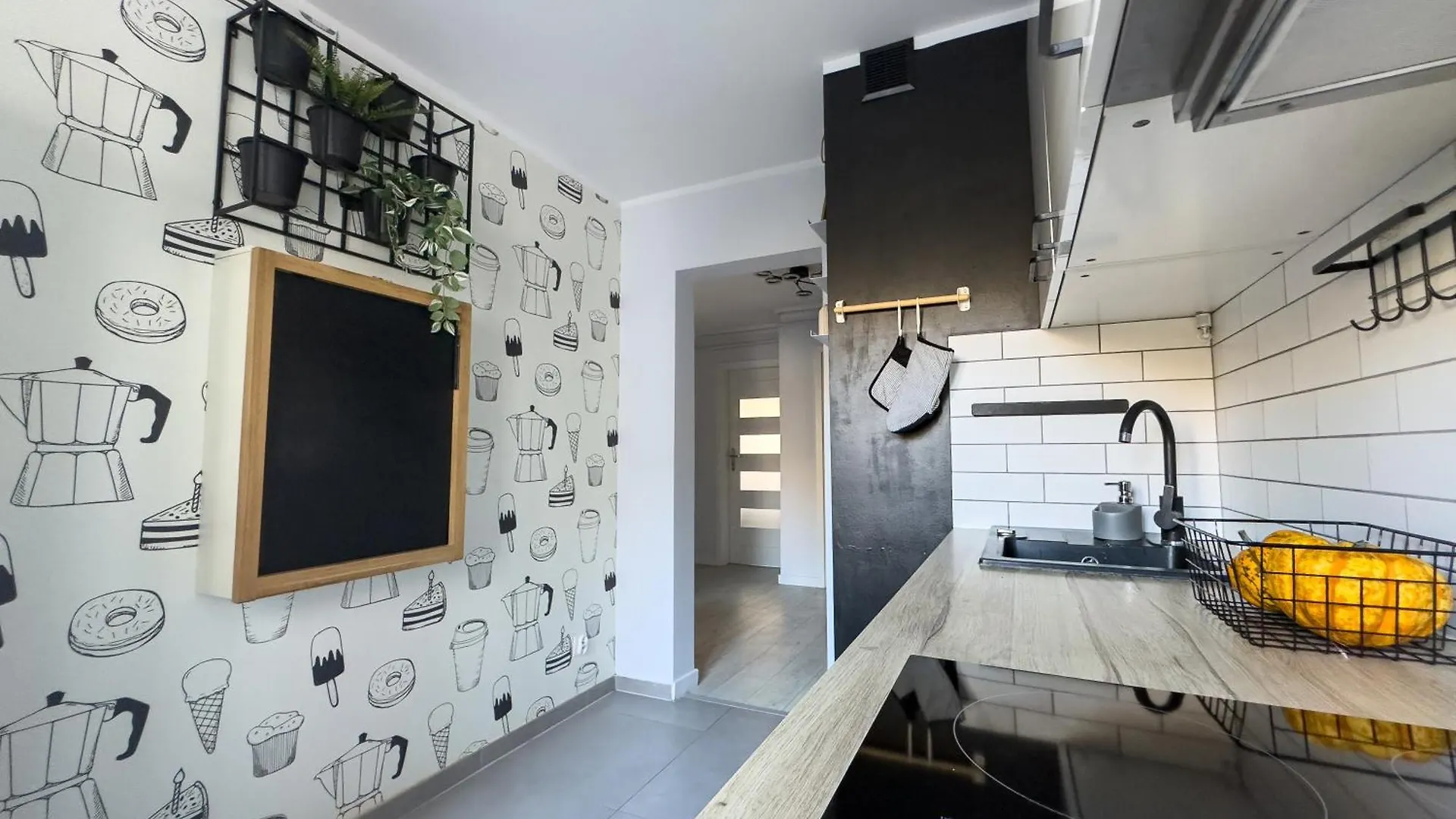 Apartment Apartament Nieopodal Centrum Nauki Cogiteon Krakow Poland