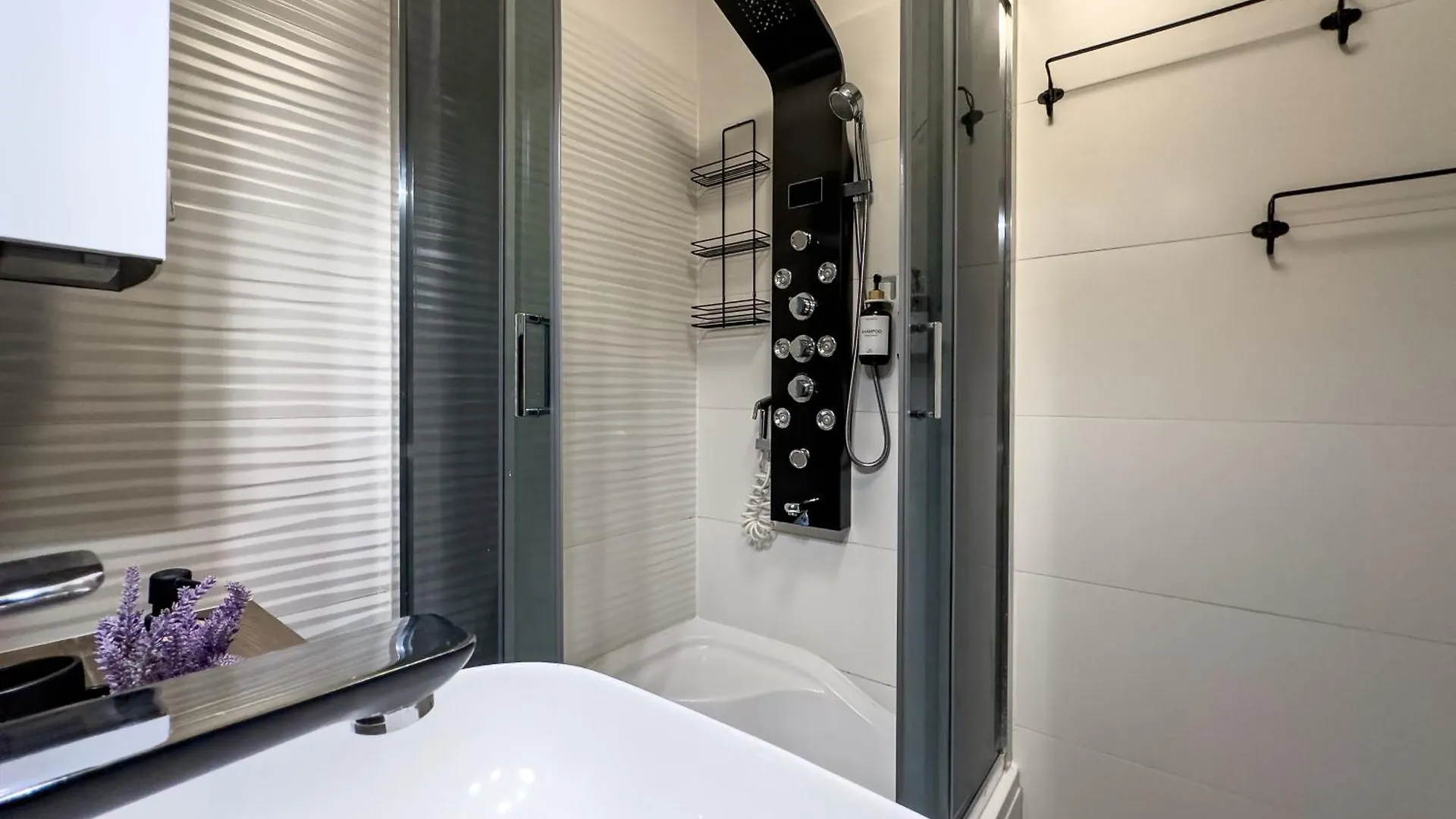 Apartament Nieopodal Centrum Nauki Cogiteon Krakow 0*,