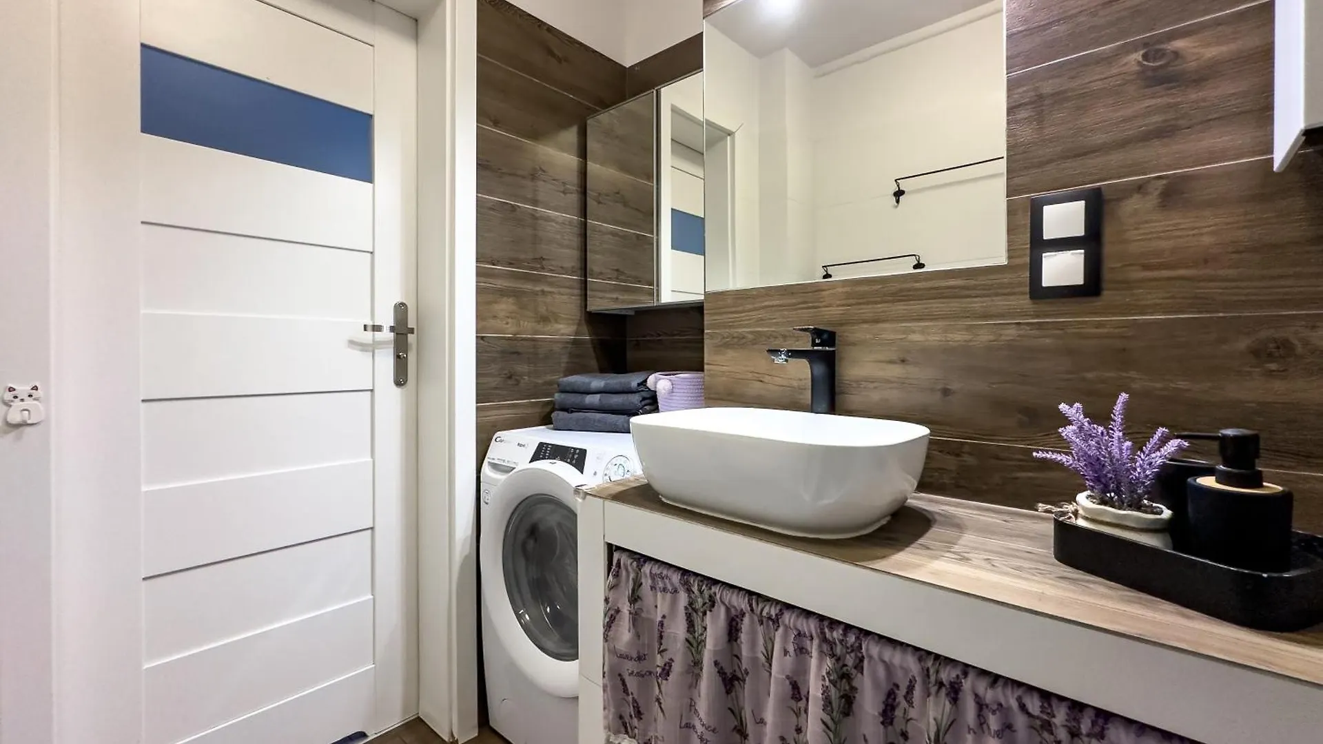 Apartament Nieopodal Centrum Nauki Cogiteon Krakow